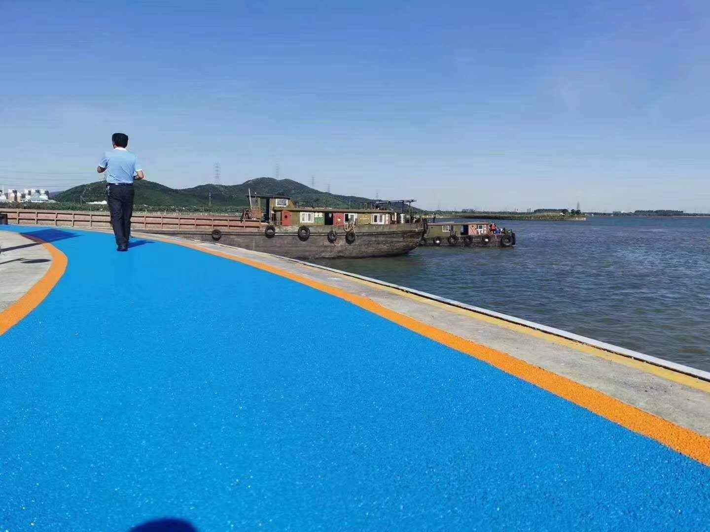 高溫天氣透水混凝土施工，我們不得不注意的事項(xiàng)有哪些呢？